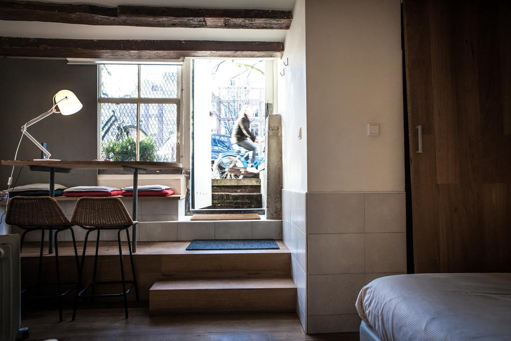 B&B Singel Amsterdam Centre Δωμάτιο φωτογραφία